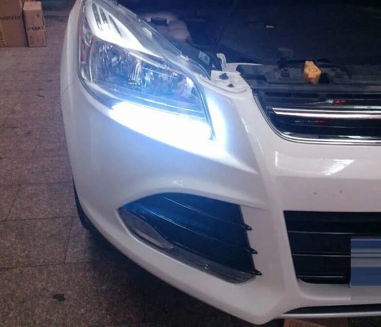 Дхо куга 2. Ходовые огни форд куга 2. 1500111 ford kuga. Дхо форд куга 2. Ходовые огни форд фиеста мк6 2011.