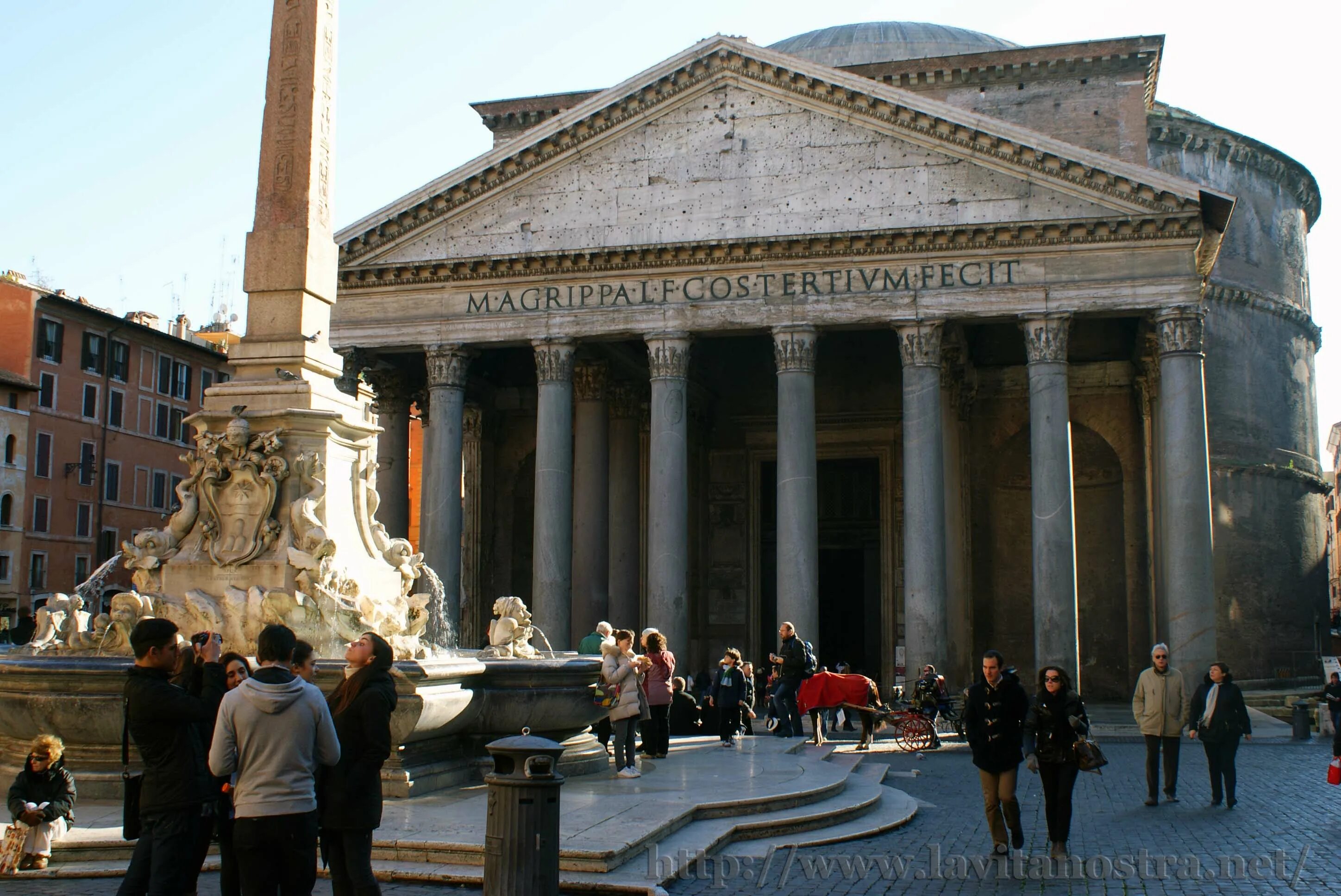 Пантеон храм всех богов да или нет. Пантеон всех богов рима. Пантеон рим. Университет пантеон греция. Университет пантеон афины.