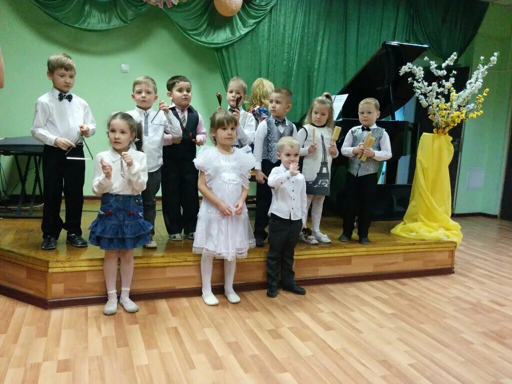 серпуховский музыкально-драматический театр. дмш 3 серпухов. музыкальные товары. интернет магазин музыкальных инструментов. 1 школа серпухов.