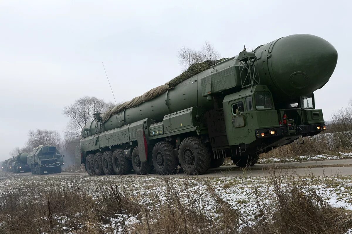 Ракетно ядерный щит ссср. Ракетные войска стратегического назначения РФ. Ракетные войска стратегического назначения вс РФ. Ярс ракетный комплекс. Ракетные войска РВСН.