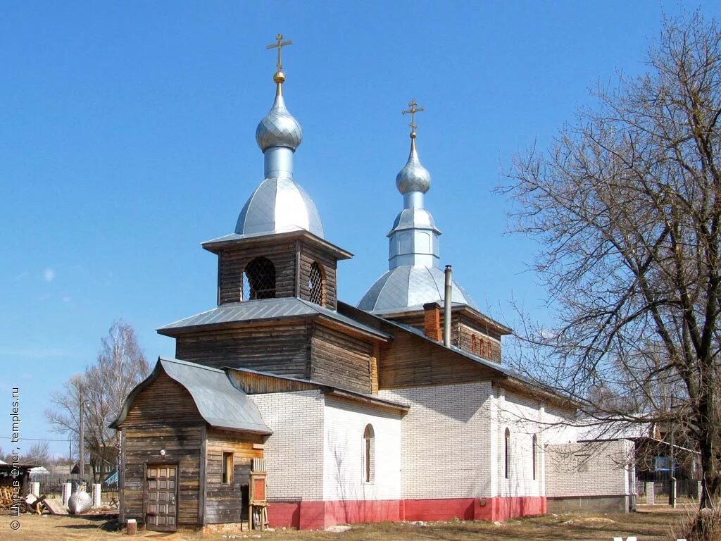 Храм параскевы пятницы с великодворье. Великодворье церковь параскевы пятницы. Великодворский гусь хрустальный. Поселок великодворский. Храм параскевы пятницы с великодворье.