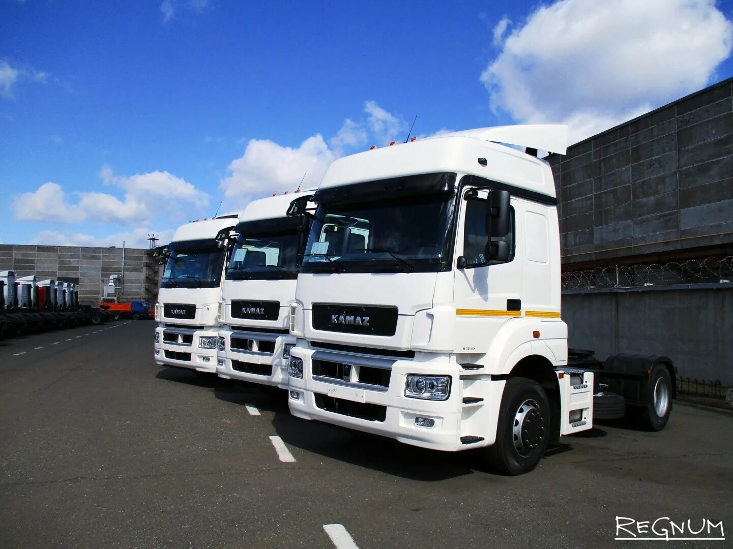 Камаз-5490 neo кабина. Камаз 5490 евро 5. Камаз 5490 нео. Камаз 54 11. Покажи камаз 54 90.