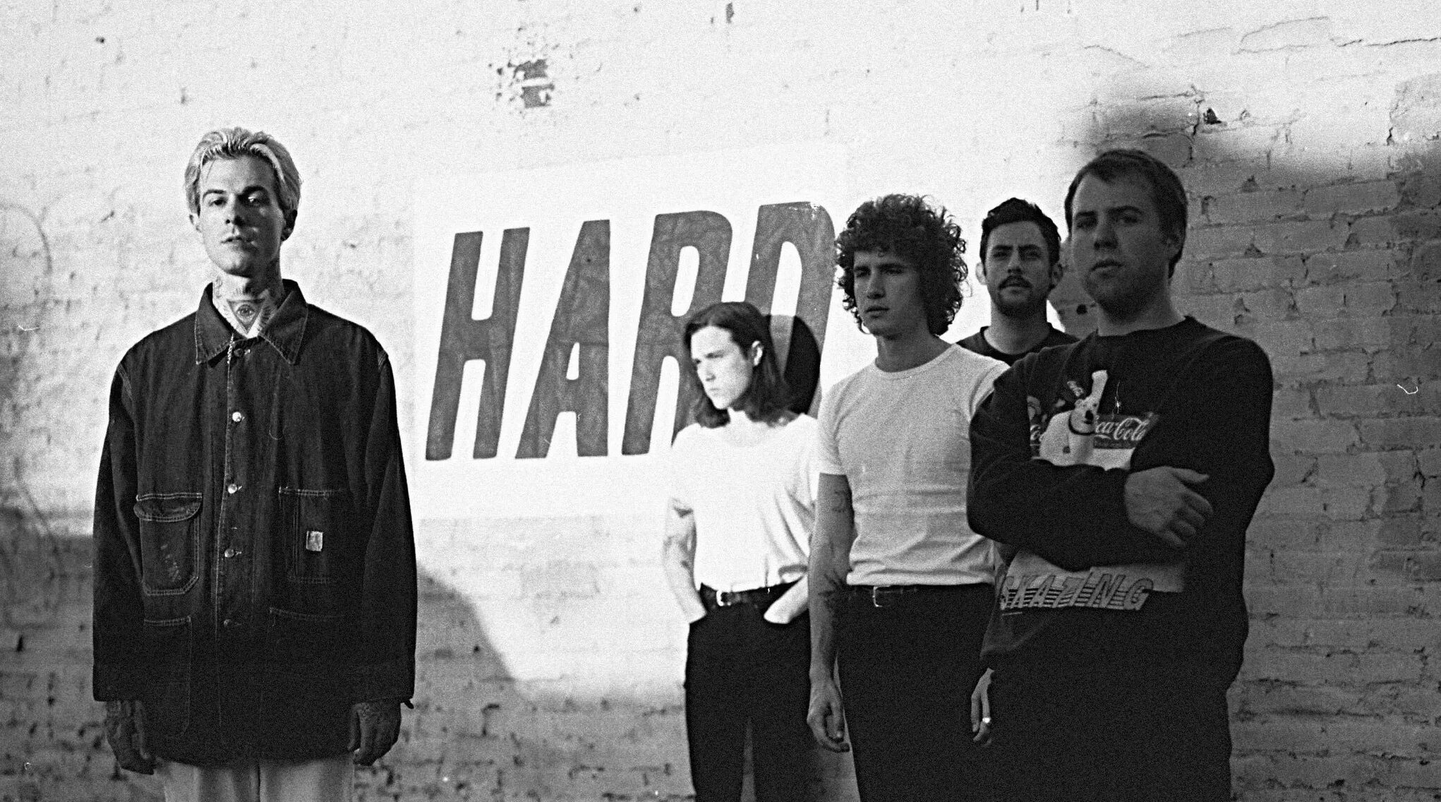 The neighbourhood you get me so high. Группа the neighbourhood. Нейборхуд. The neighbourhood 2021. Нейборхуд участники.