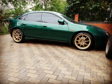 Mazda 323 f