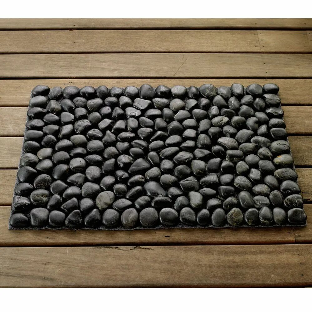 Mat stone. Stoun маты. River Stone Floor. Stone Bath mat. Rock Bathroom mat.