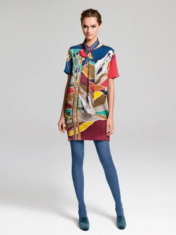 Бренд одежды bgn. Модели платьев. Bgn first одежда. Зеленое платье bgn коллекция 2012. Bgn свитер.