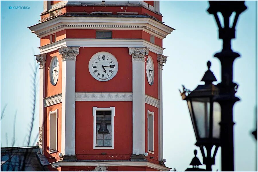 Питерские часы. И. Точное вре я. Часы с циферблатом на 24 часа спб нии менделеева. Который час в петербурге.