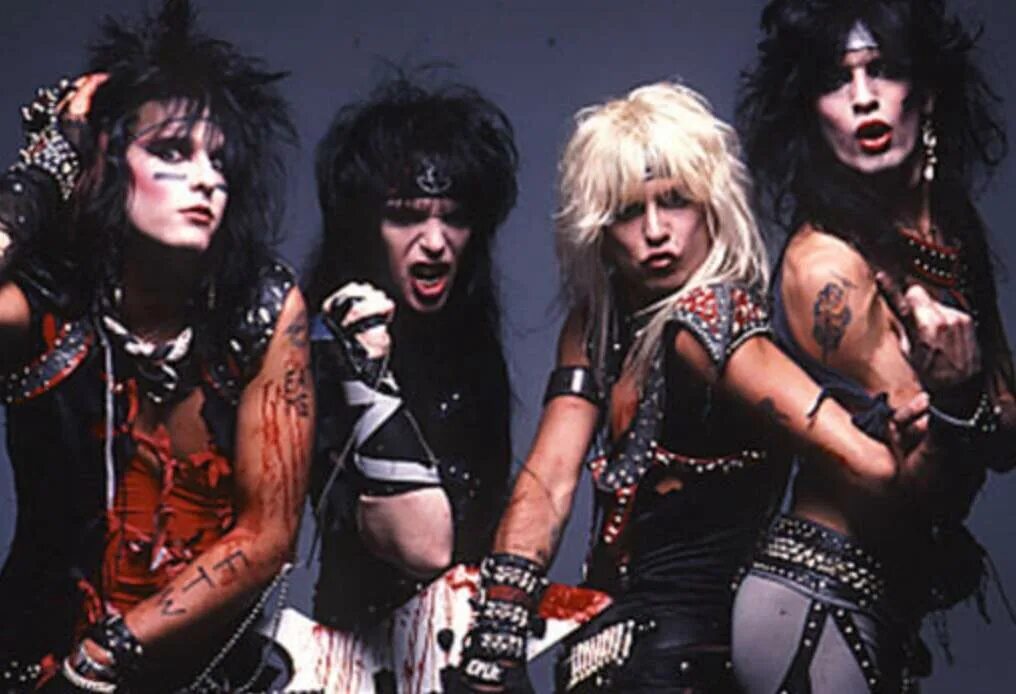 Басист мотли Крю. Tommy Lee Motley Crue 1989. Motley Crue группа.