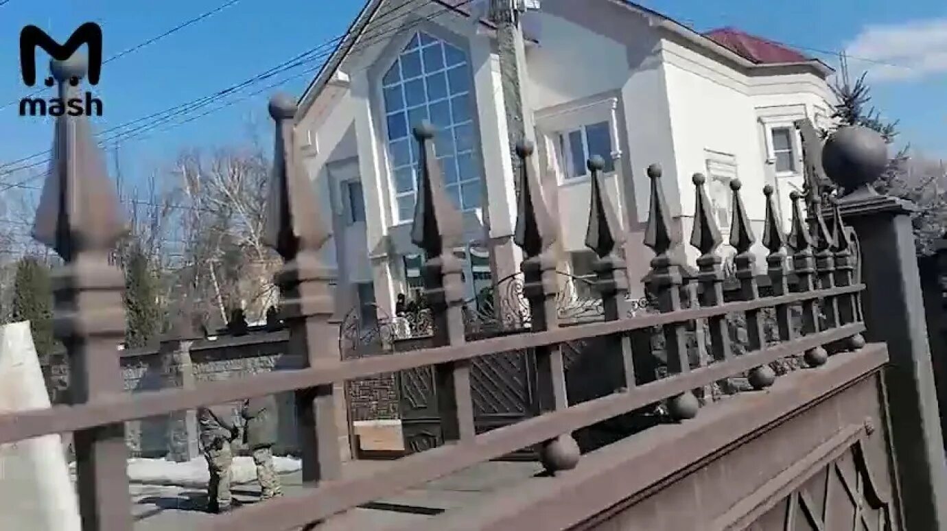 Ул лазо пенза. Лазо 2 пенза. Октябрьский 56 псков. Караван лазо 5. Улица лазо 4 пенза.