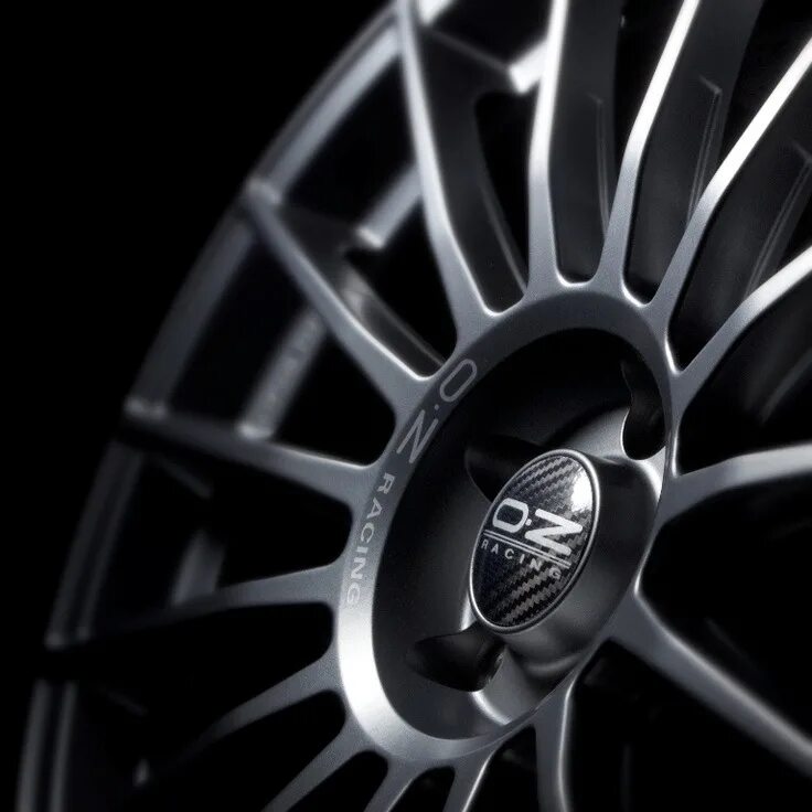 5x20/5x120 d79 et20 black. Silver graphite. Oz racing superturismo dakar r20. Silver graphite. Ultraleggera matt graphite silver.