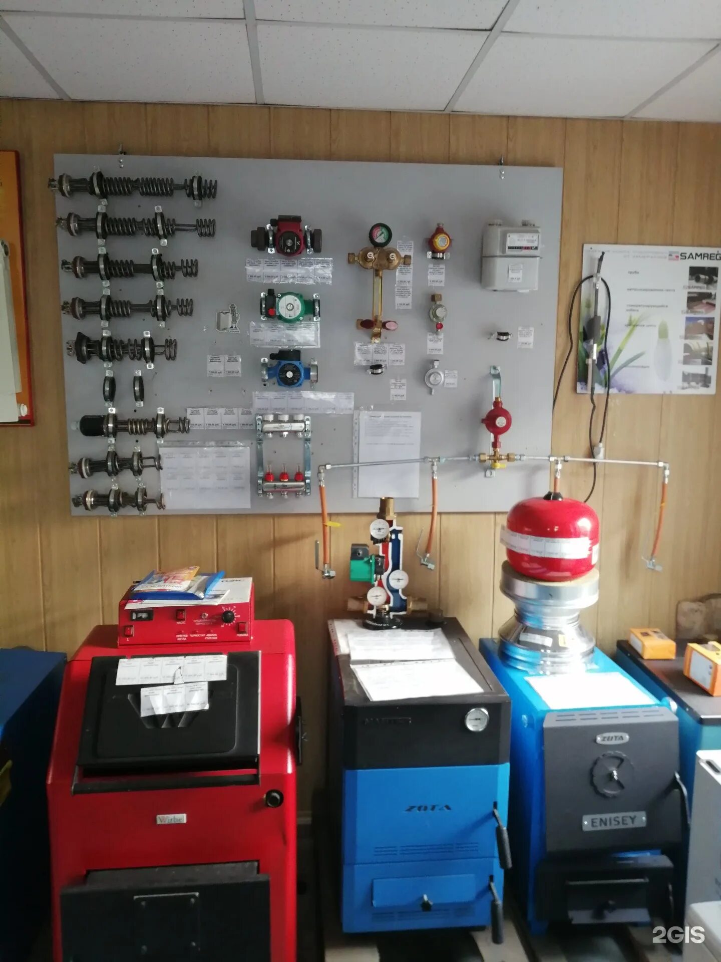 дровяной котельной. установка котлов улан удэ. установка котлов улан удэ. установка отопления в частном доме улан-удэ. котельная в частном доме улан-удэ.