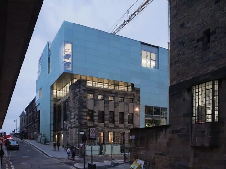 Глазго город в шотландии. New glasgow. Бейсболка швеция. Школа искусств в глазго архитектура. Школа искусств в глазго архитектура.