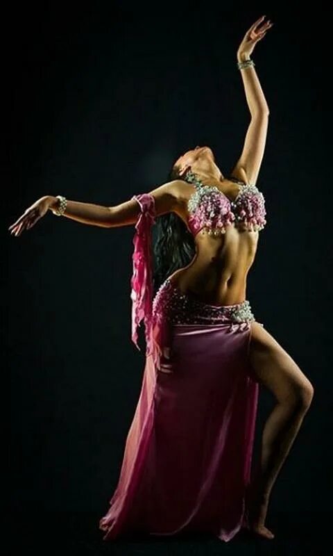 Где танец живота. Восточные танцы. Восточная танцовщица. Танец живота. Арабские танцы.