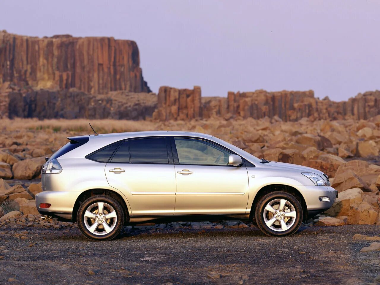 Lexus rx 2003. Лексус rx300. Rx300 2003. Лексус РХ 300 2003. Лексус rx300 2.