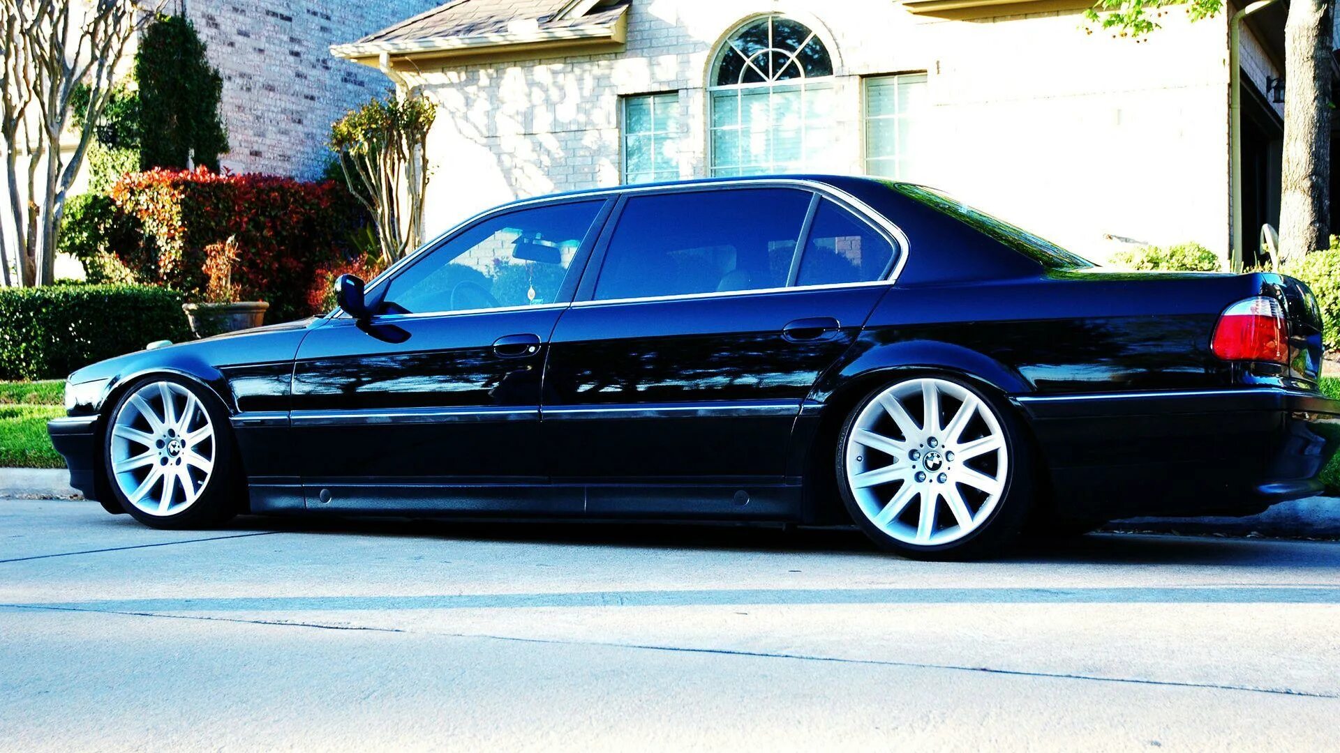 Бмв е38 е39. Бмв е38 лонг. bmw e38 740i. bmw m7 e38. bmw 7 e38.