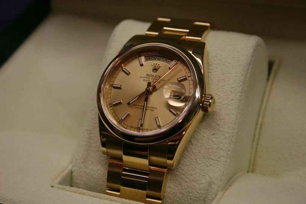 Часы тони сопрано. Rolex day date тони сопрано. Часы сопрано. Часы тони сопрано. Часы тони сопрано ролекс.