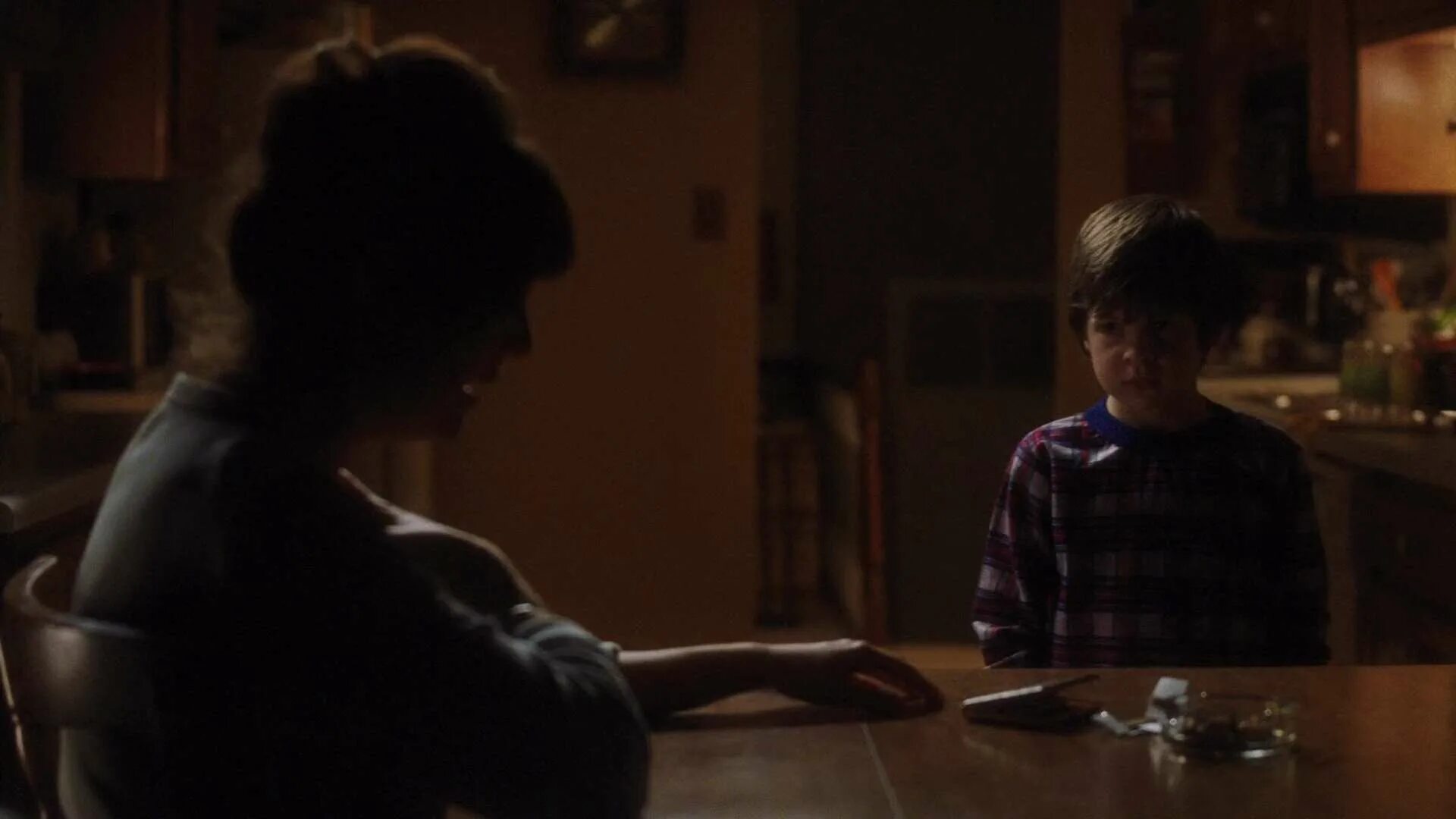 эмма уотсон в фильме хорошо быть тихоней. ее тетя была тихоней. джулия гарнер хорошо быть тихоней. хорошо быть тихоней сэм. хорошо быть тихоней чарли.