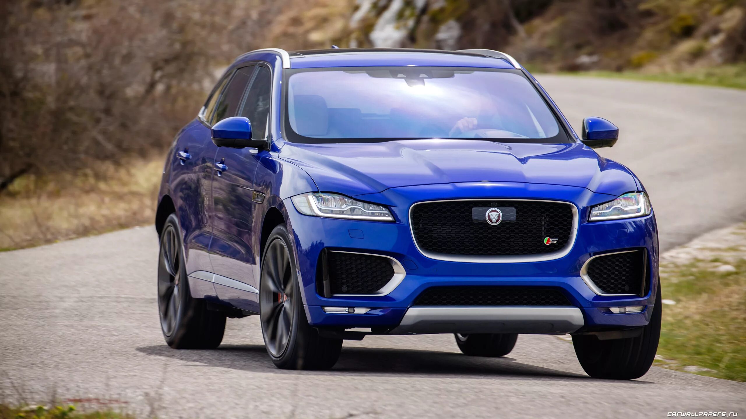 Jaguar f-pace svr wheels. масло jaguar f pace. ягуар f pace 2022 обои. ягуар f pace 2018. ягуар 2018f pace габариты.