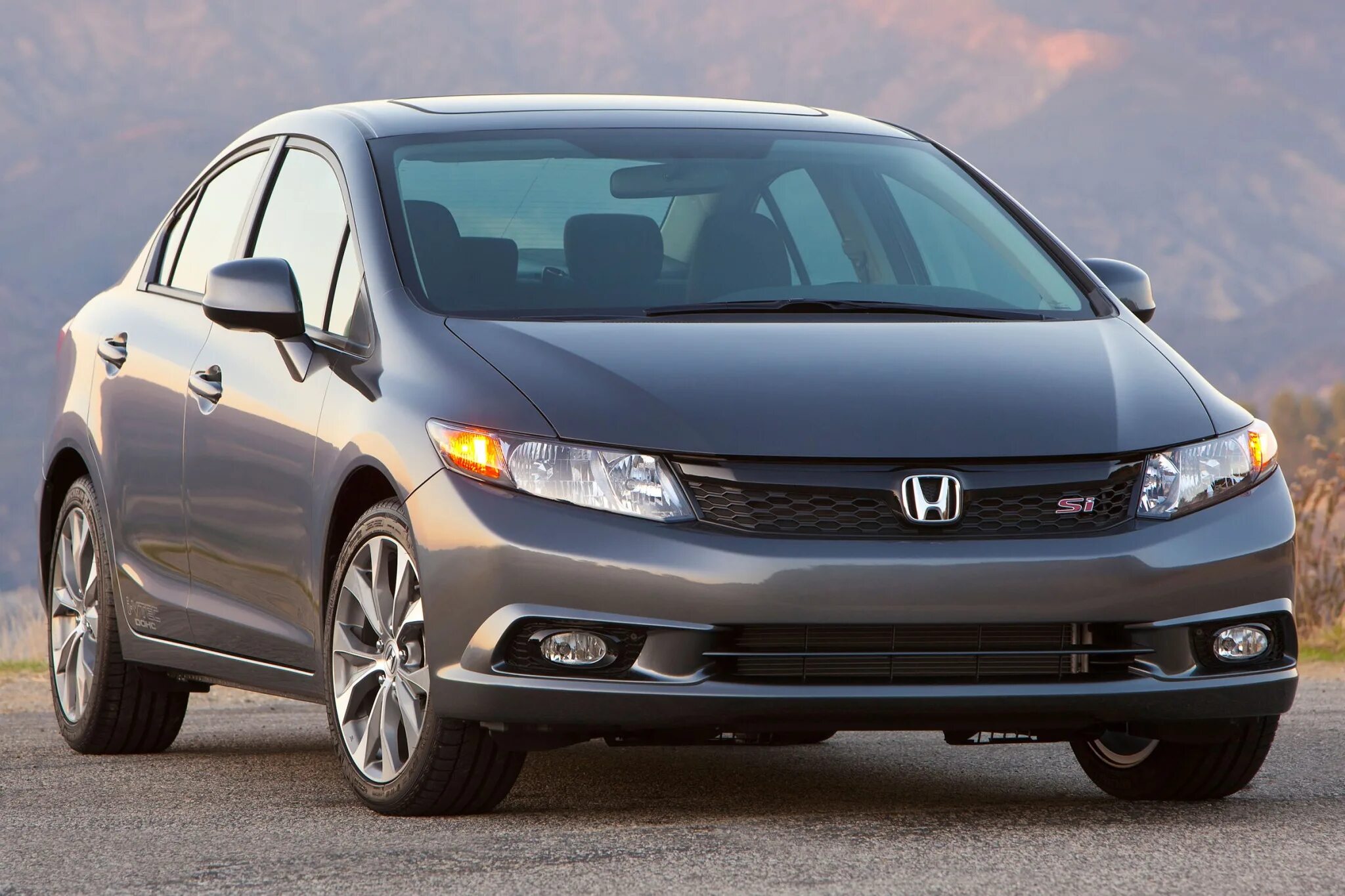 Honda Civic 2012. Civic 2012 седан. Хонда Civic 2012. Хонда Цивик седан. Www honda ru