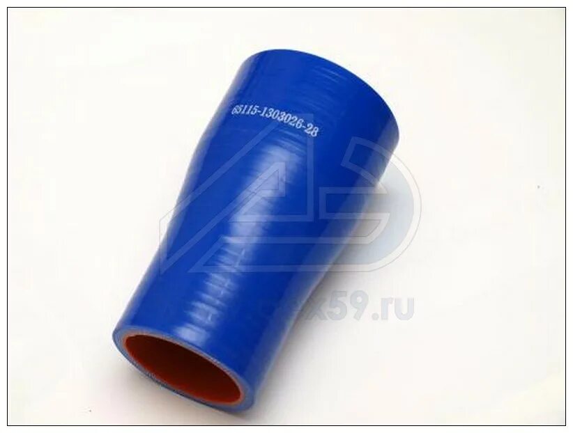 Патрубок камаз-65117 радиатора подводящий 1303028. Верхний патрубок радиатора камаз 740. Шланг угловой 5297-8106920-01. Патрубок камаз. Патрубок камаз-65117 радиатора подводящий 1303028.