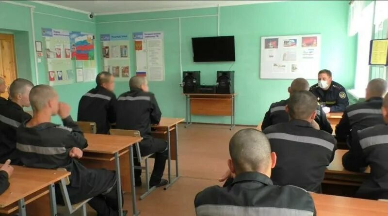 Содержание в воспитательной колонии