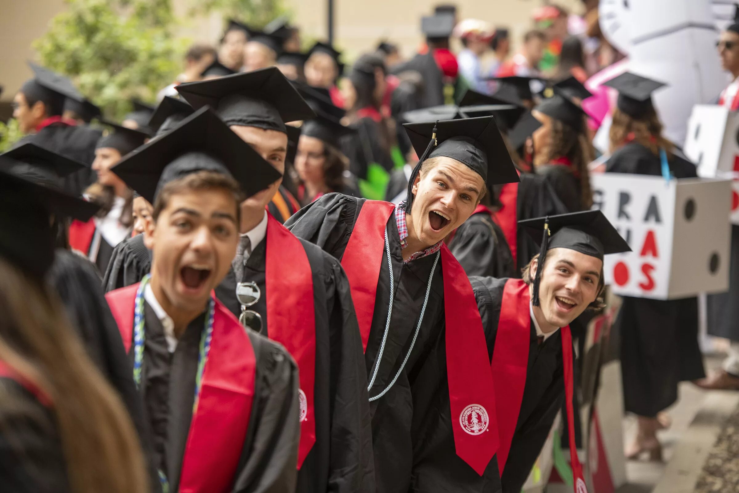 Учебное заведение статьи. Stanford University Стэнфордский университет Stanford University. Стэнфордский университет студенты. Гарвард и Стэнфорд. Стэнфордский университет ученики.