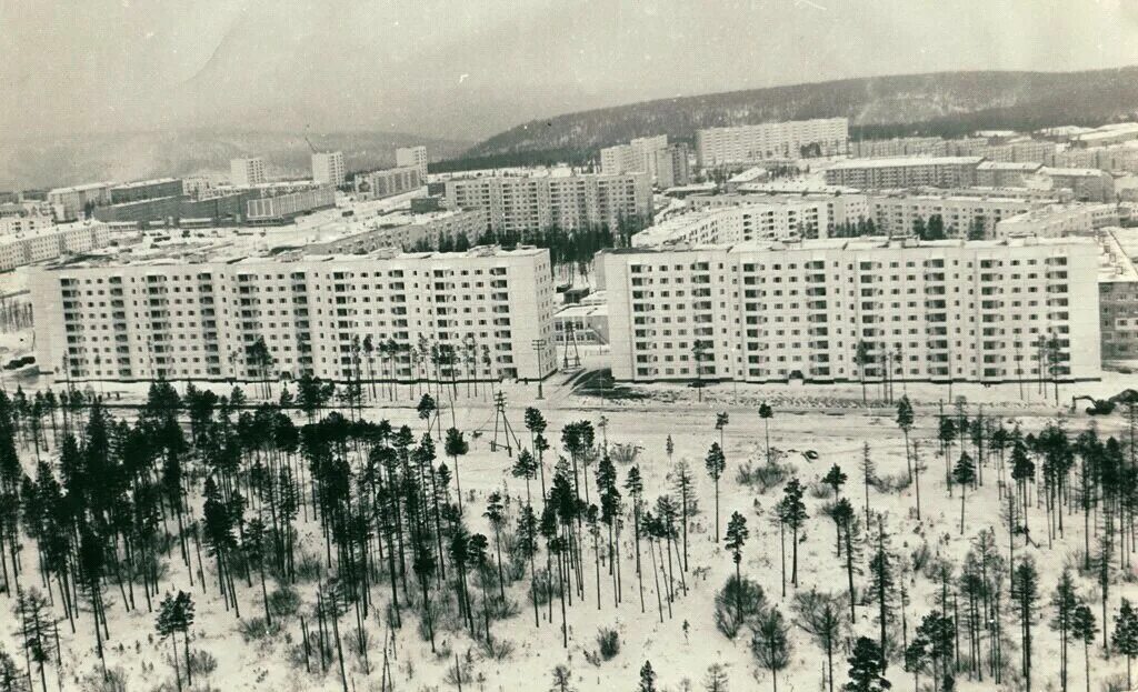 Г Нерюнгри Саха Якутия. Нерюнгри 1990. Нерюнгри 1980. Нерюнгри старый город. Больница город удачный