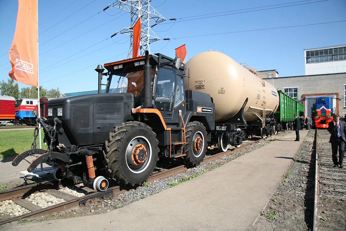 Уралвагонзавод трактор. Ртм-160 трактор. Бульдозер б11. Трактор ant 4050. Уралвагонзавод трактор.