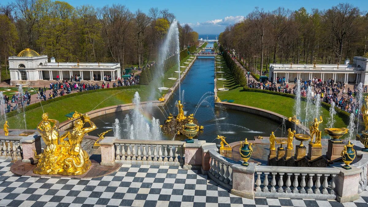 Петергоф час - найдено 81 фотографий
