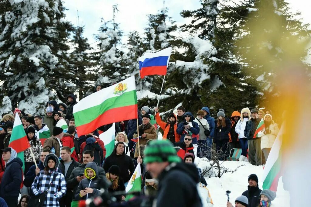 Праздники в болгарии в марте. Болгария и Россия. Флаг России и Болгарии.