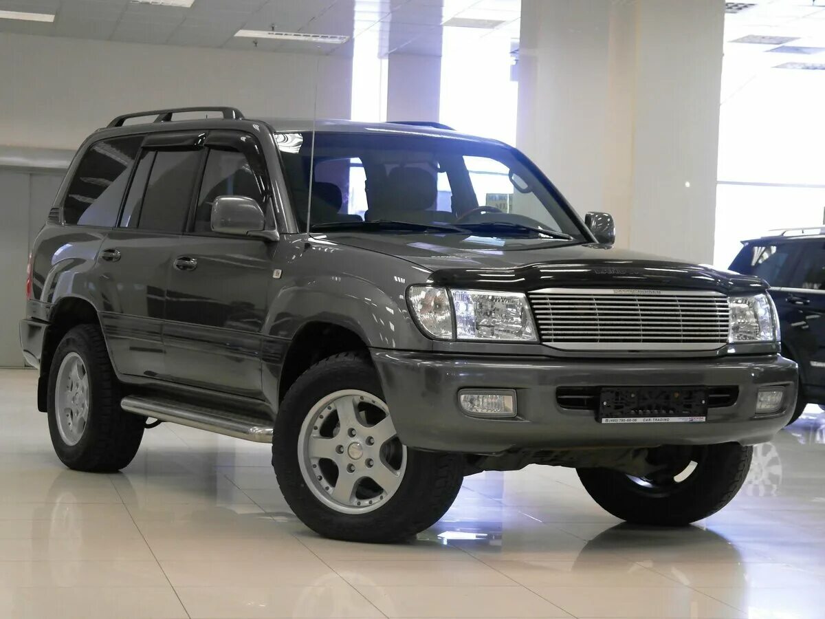 Внедорожники 2000 года. Toyota Land Cruiser 2000. Toyota Land Cruiser 100. Land Cruiser 100 2000. Toyota Land Cruiser 100 внедорожник.