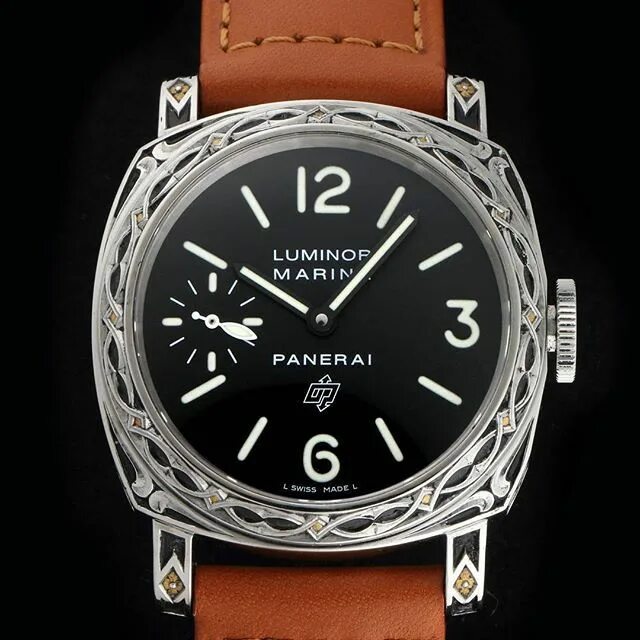 Пам 5. Наручные часы Panerai pam00243. Panerai Luminor Pam 0510. Корпус Панерай гравировка. Наручные часы Panerai pam00114.