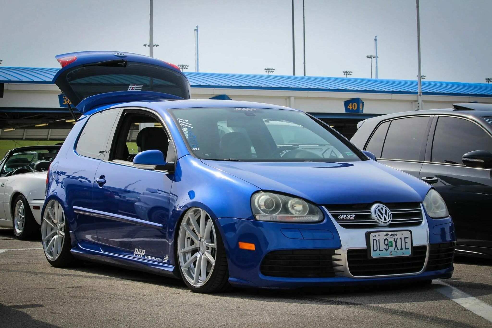 Volkswagen mk5. VW Golf r32 mk5. VW Golf 5 r32. Golf r mk5. Volkswagen гольф r32 mk5.