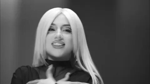 The motto ava max