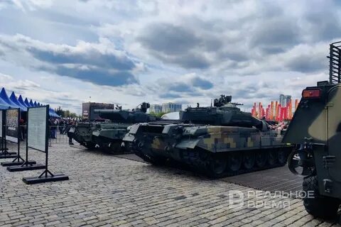 Поклонная гора в москве выставка натовской техники