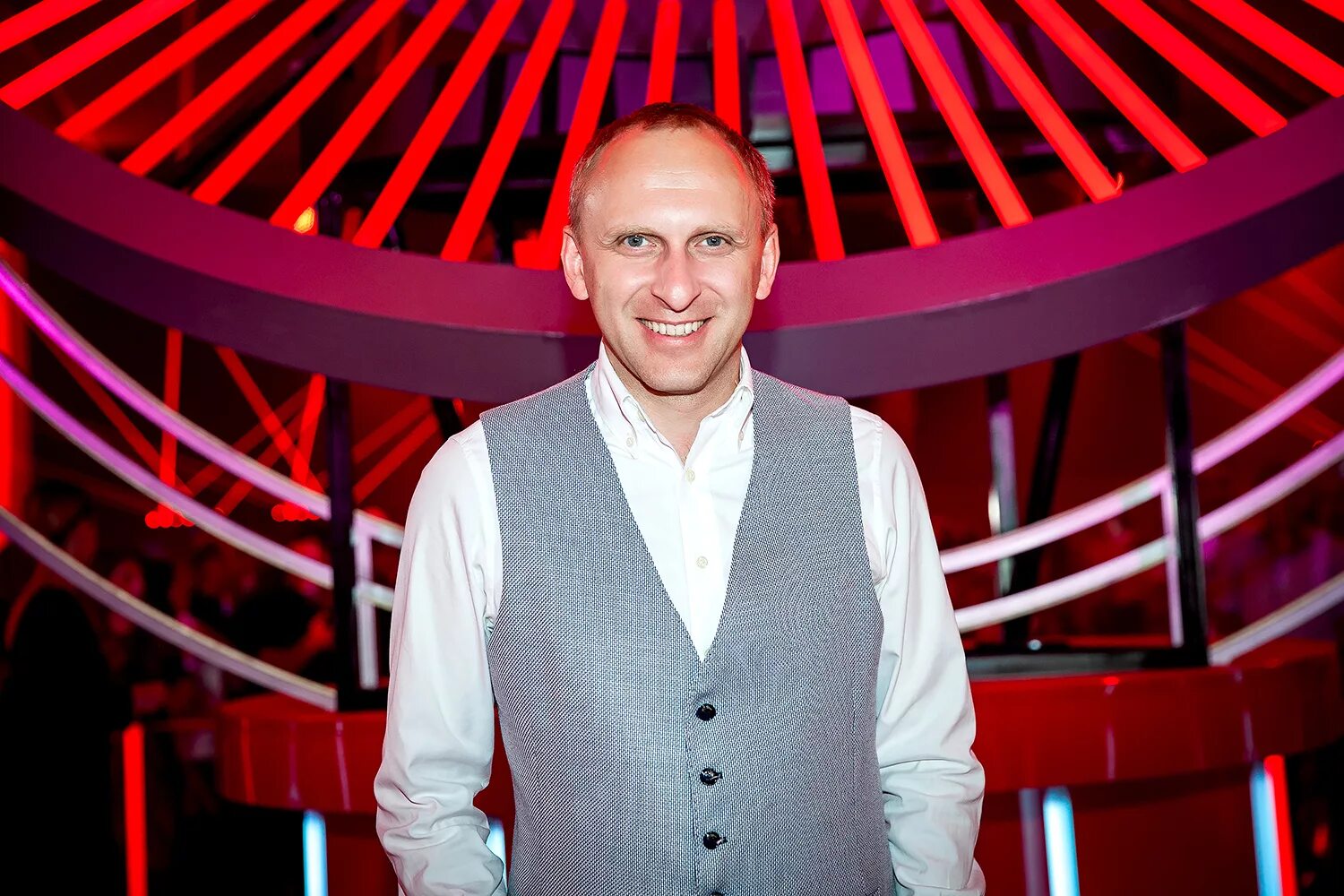 продюсер камеди клаб. продюсер камеди клаб. продюсер клаб. слепаков камеди клаб. продюсер клаб.