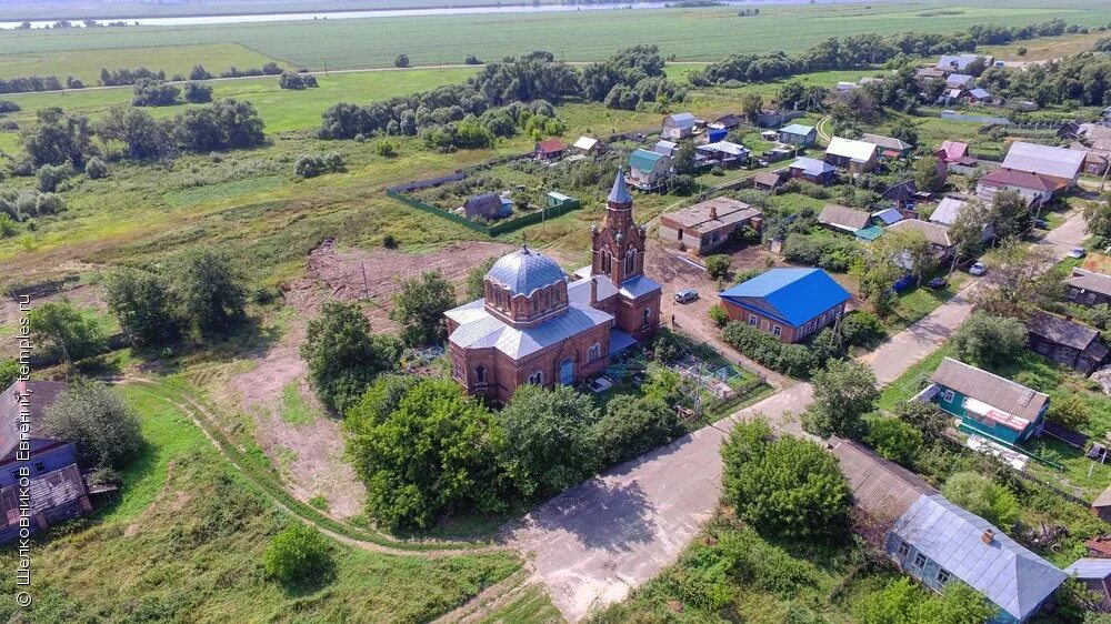 Ловецкие Борки Луховицкого района Московской области. Церковь Успения Пресвятой Богородицы (Ловецкие Борки). Любичи Луховицкий район Московской области. Успенский храм село Ловецкие Борки.