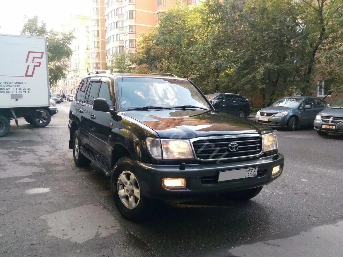 Тойота ленд крузер 2002 года. Тойота ленд крузер 100 серый. Ленд крузер 100 2002 год. Ленд крузер 2002 года. Toyota land cruiser 100 vx.