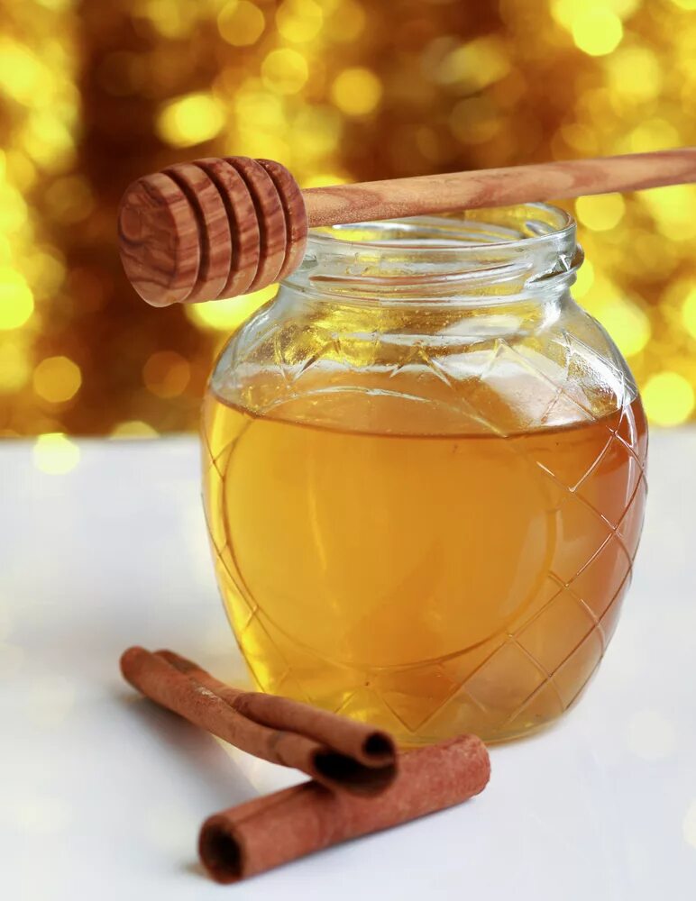 Вода с медом для похудения. Мед. Мед и корица. Свежий мед. Корица с медом для похудения.