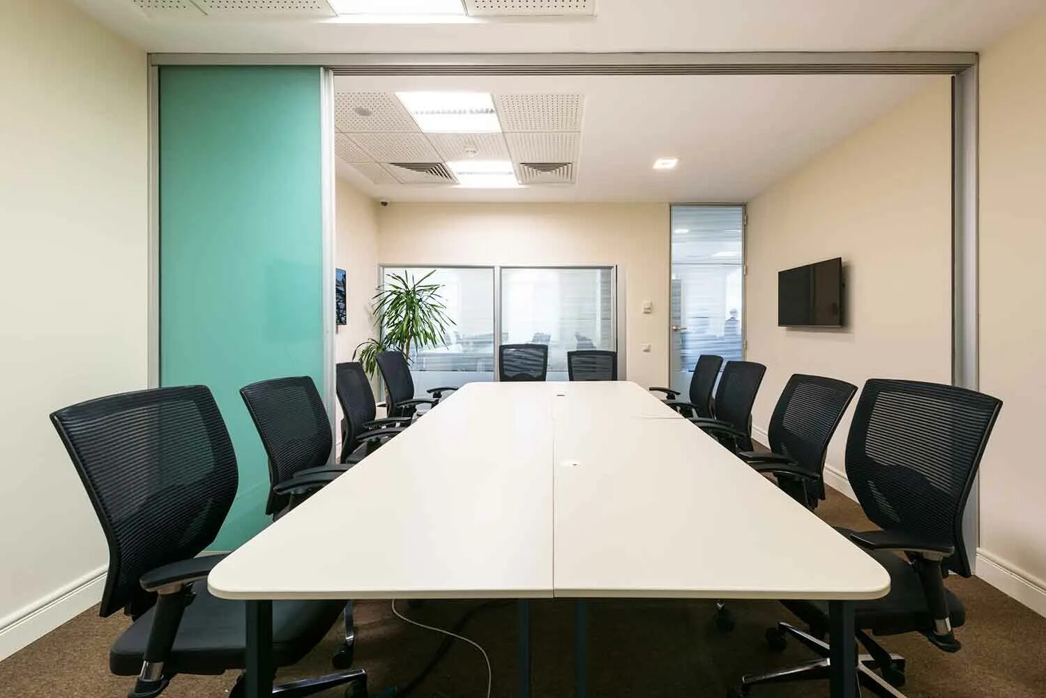 Аренда офиса в центре. Аренда офиса в центре. Бц бородино-плаза русаковская. Бц алкон ленинградский проспект д 72/3. Сириус парк офисы.