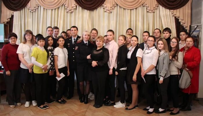 Мобу сош с старосубхангулово. Школа 19 учителя начальных классов. Мобу сош учителя. Мобу сош учителя. Мобу сош села варыпаево.