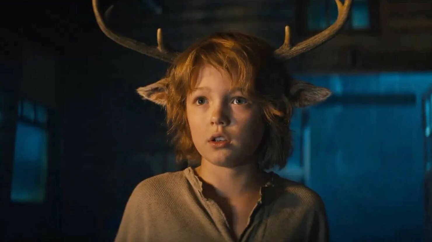 Мальчик с оленьими рогами 3. Мальчик с оленьими рогами 2021 Нетфликс. Sweet Tooth: мальчик с оленьими рогами.