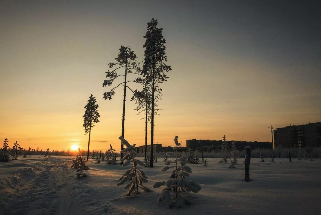 Погода усинск. Усинск зима. Зимний Усинск. Усинск природа города. Усинск Республика Коми зимой.