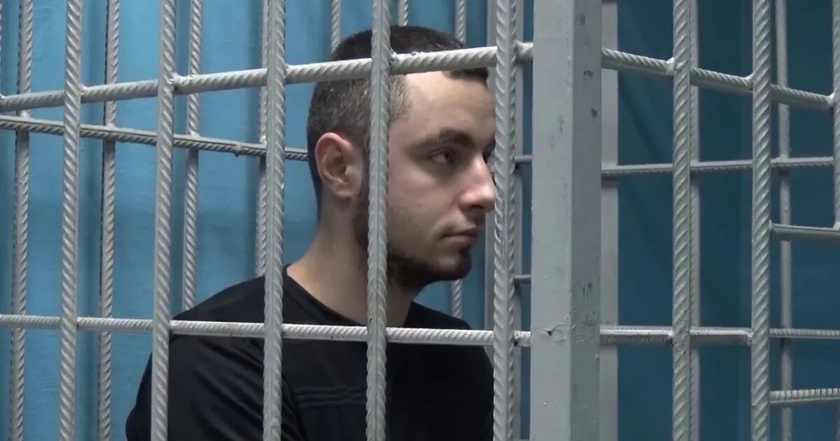 Отрубил жене кисти. Отрубил жене кисти. Серпухов отрубил грачева. Отрубил жене кисти. Грачев отрубил кисти рук жене.