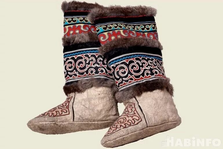 Зверь хозяин народов приамурья. Национальная одежда народов приамурья. коренная одежда народов приамурья. головные уборы народов приамурья. народы приамурья одежда рыбья кожа.