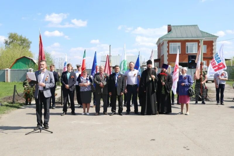 Погода село поселки. Село Комаровка Кузнецкий район храм. Администрация село поселки Кузнецкий район. Село поселки Кузнецкого района. Поселки Кузнецкий район Пензенская область.