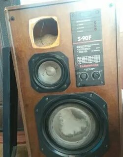 Продам музыкальные колонки