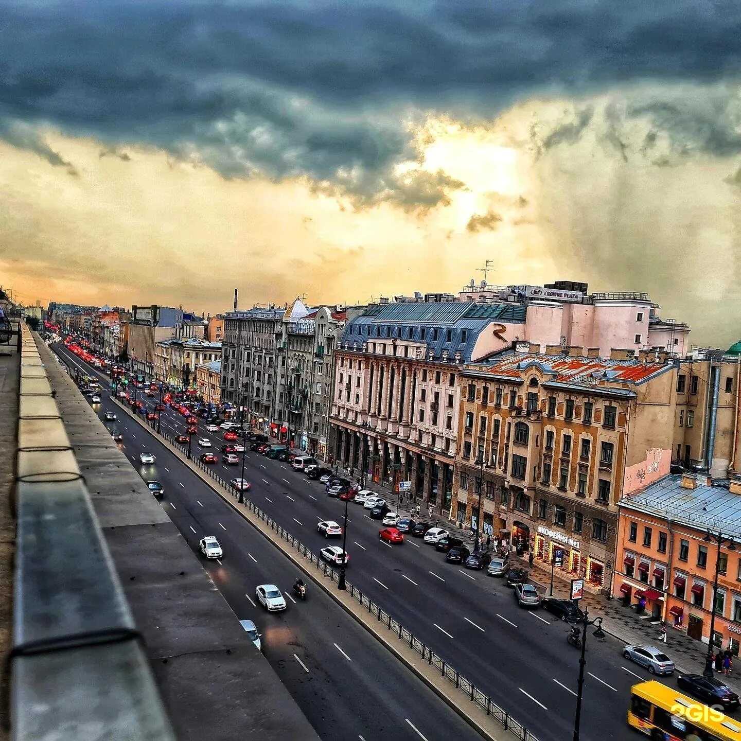 Галерея лиговский просп 30 санкт петербург фото. Питер Лиговский проспект. Санкт-Петербург Лиговский проспект 30 галерея. Санкт-Петербург Лиговский проспект 30 большая кухня. Лиговский проспект 240 Санкт-Петербург.