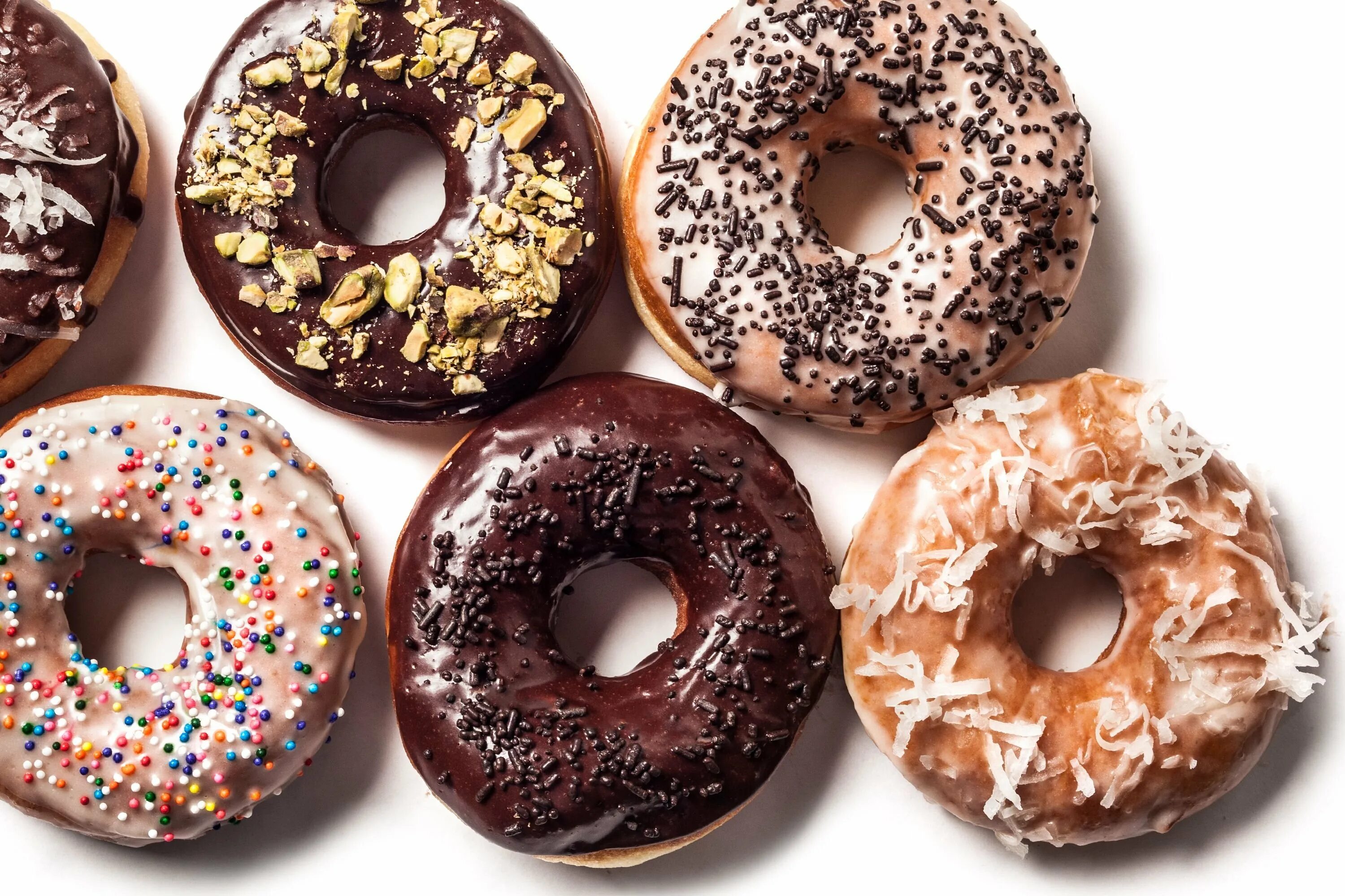 Пончики американские донатсы. Самые красивые пончики. Донат пончик. Американские пончики. Пончики добры.