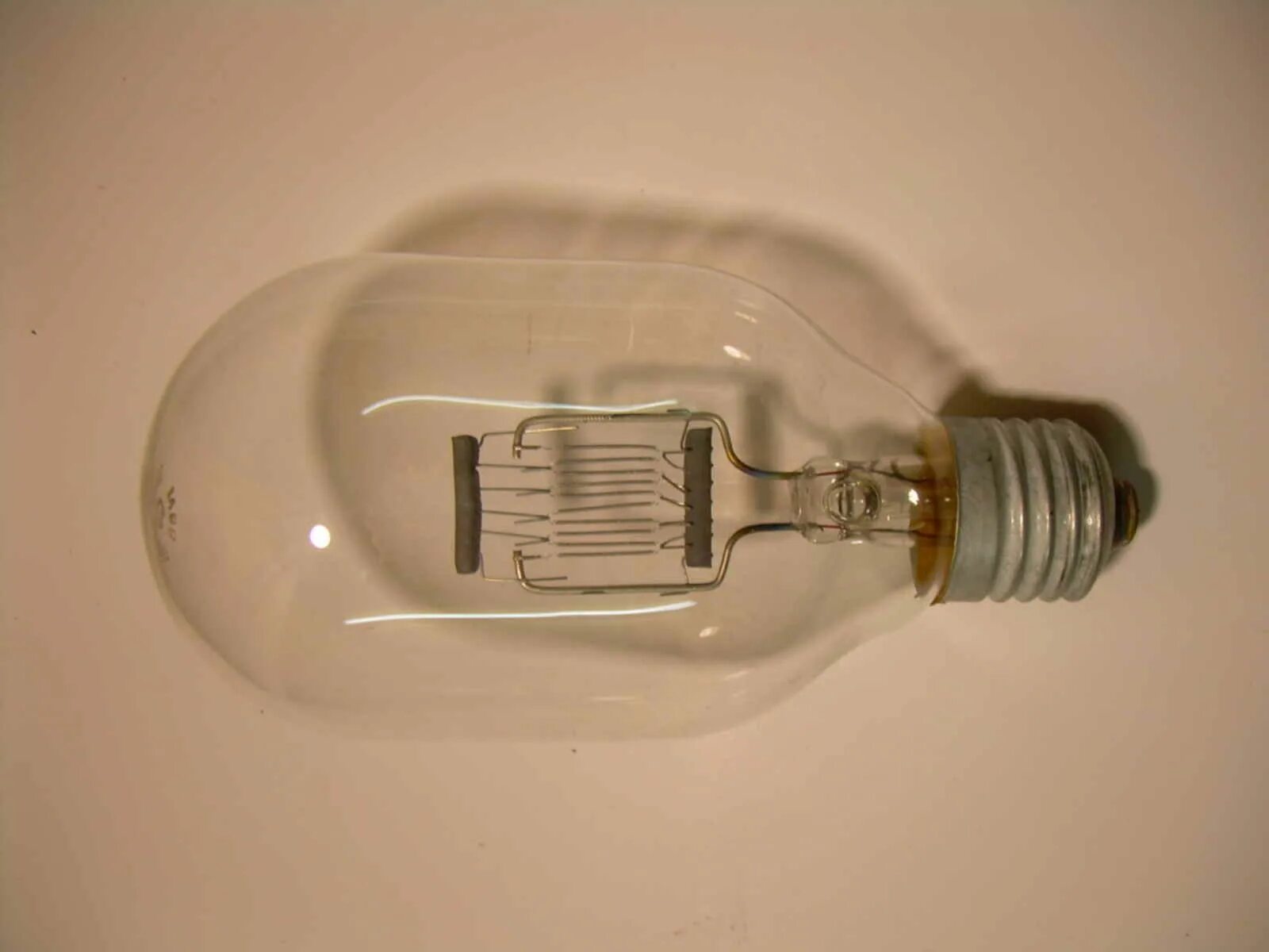 Лампа накаливания мощностью 50 вт. Лампа пж 220-500 e27. Лампа накаливания е40 500вт. Пж 500вт 220в e27. Лампа накаливания пж-50-500 50в 500вт p40s/41.